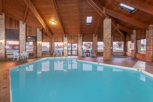 Baymont by Wyndham Tuscola image 18